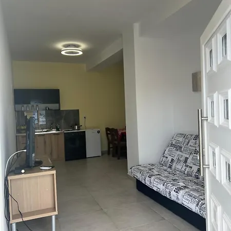 Vakantiehuis Next To The Waves *