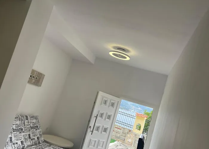 Feriehus Next To The Waves *